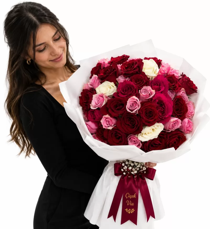Premium Karışık Güller Buketi