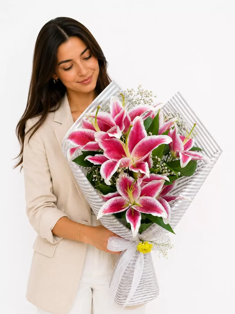 Pembe Lilyum Buketi – Göz Alıcı Zarafet